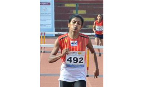 ഒളിമ്പിക്സ് റിലേ ടീമില്‍ നിന്നും ഒഴിവാക്കിയതിനെതിരെ അനു രാഘവന്‍ ഹൈക്കോടതിയെ സമീപിച്ചു