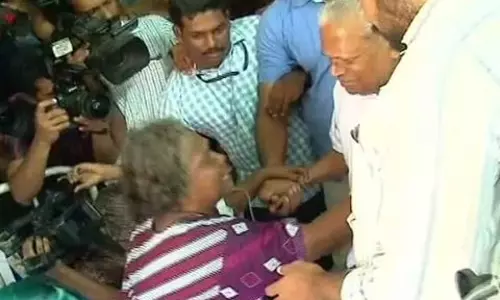 പ്രതിഷേധം കേരള മനസാക്ഷിയുടേത്; അതില്‍ കക്ഷിരാഷ്ട്രീയം കാണരുതെന്ന് വിഎസ്