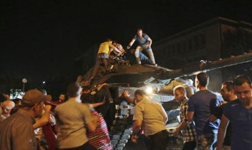 തുര്‍ക്കിയിലുള്ള ഇന്ത്യക്കാര്‍ക്ക് കേന്ദ്ര സര്‍ക്കാരിന്റെ മുന്നറിയിപ്പ്