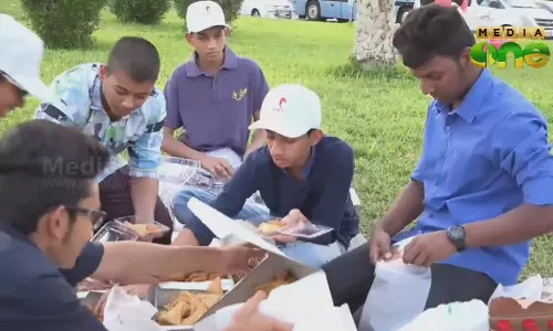 മക്കയില്‍ നോമ്പുതുറയൊരുക്കി ഒരു കൂട്ടം മലയാളി വിദ്യാര്‍ഥികള്‍