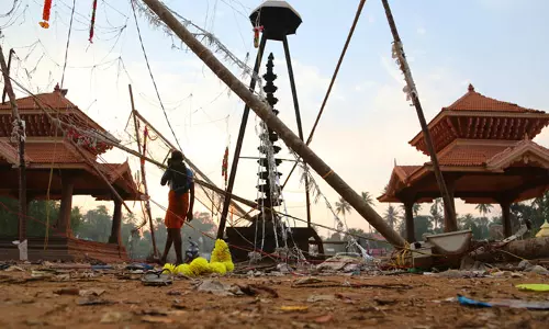 വെടിക്കെട്ട് അപകടം ദേശീയ ദുരന്തമായി പ്രഖ്യാപിക്കാനാകില്ലെന്ന് കേന്ദ്രം വെടിക്കെട്ട് അപകടം ദേശീയ ദുരന്തമായി പ്രഖ്യാപിക്കാനാകില്ലെന്ന് കേന്ദ്രം