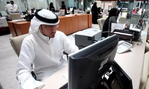 യുഎഇയില്‍ ഉയര്‍ന്ന തസ്തികകള്‍ സ്വദേശികള്‍ക്കു നീക്കി വയ്ക്കാനുള്ള നടപടി ഊര്‍ജ്ജിതം