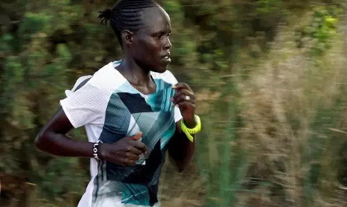 ഒളിമ്പിക്സില്‍ ഇടംപിടിക്കാനായതിന്റെ സന്തോഷത്തില്‍ ലോനാ ചെംതായി