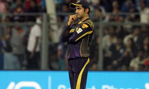 താരങ്ങള്‍ക്കെന്താ വികാരം പ്രകടിപ്പിച്ചു കൂടെയെന്ന് ഗംഭീര്‍