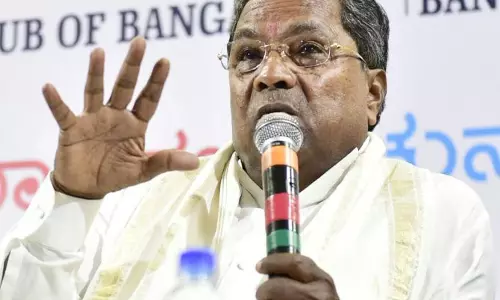 ബെല്ലാരിയില്‍ നിന്നുള്ള നാല് കോണ്‍ഗ്രസ് എംഎല്‍എമാരെക്കുറിച്ച് വിവരമില്ല