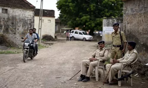 വീട്ടില്‍ ഗോമാംസം സൂക്ഷിച്ചെന്ന് ആരോപിച്ച് കര്‍ണാടകയില്‍ ദലിത് കുടുംബത്തിന് ക്രൂരമര്‍ദനം