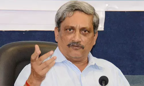 അഗസ്റ്റ വെസ്റ്റ് ലാന്‍ഡ് ഇടപാടിന് ചര‌ടു വലിച്ചത് ശക്തമായ അദൃശ്യ കരം: പരിക്കര്‍