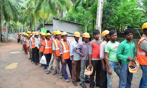 ഇതരസംസ്ഥാന തൊഴിലാളികളുടെ താമസ സ്ഥലങ്ങളില്‍ ആരോഗ്യ വകുപ്പ് പരിശോധന നടത്തി
