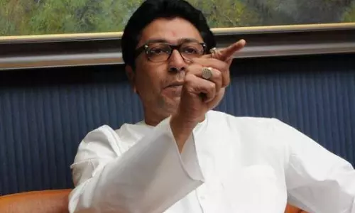 ബലാത്സംഗങ്ങള് തടയാന് ശരീഅ മാതൃകയിലുള്ള നിയമം നടപ്പാക്കണമെന്ന് രാജ് താക്കറെ ബലാത്സംഗങ്ങള് തടയാന് ശരീഅ മാതൃകയിലുള്ള നിയമം നടപ്പാക്കണമെന്ന് രാജ് താക്കറെ