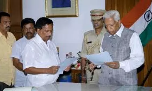 ഭൊപ്പയ്യ പ്രോടെം സ്പീക്കര്: രാവിലെ പത്തരക്ക് സുപ്രീം കോടതി ഹരജി പരിഗണിക്കും ഭൊപ്പയ്യ പ്രോടെം സ്പീക്കര്: രാവിലെ പത്തരക്ക് സുപ്രീം കോടതി ഹരജി പരിഗണിക്കും