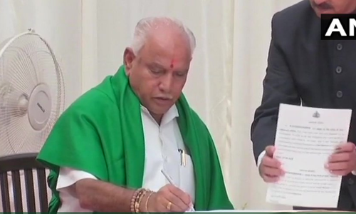 കാര്‍ഷിക ലോണുകള്‍ എഴുതിത്തള്ളി തെരഞ്ഞെടുപ്പ് വാഗ്ദാനം നടപ്പാക്കാനൊരുങ്ങി യെദിയൂരപ്പ