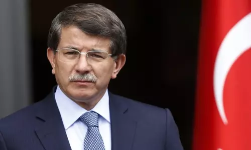 ദാവുദോഗ്ലുവിന്റെ രാജി കൊട്ടാര അട്ടിമറിയെന്ന് പ്രതിപക്ഷം