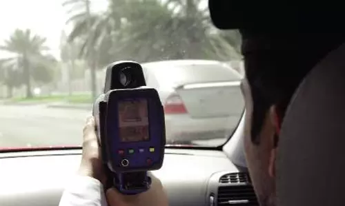 അബൂദബിയില്‍ നിശ്ചിത പരിധിയേക്കാള്‍ വേഗത്തില്‍ വാഹനങ്ങളോടിക്കുന്ന ഡ്രൈവര്‍മാര്‍ക്ക് ശിക്ഷ