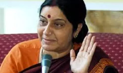 ഒരു ഇന്ത്യക്കാരനും വിദേശത്ത് പട്ടിണി കിടക്കേണ്ടി വരില്ലെന്ന് സുഷമ സ്വരാജ് ഒരു ഇന്ത്യക്കാരനും വിദേശത്ത് പട്ടിണി കിടക്കേണ്ടി വരില്ലെന്ന് സുഷമ സ്വരാജ്