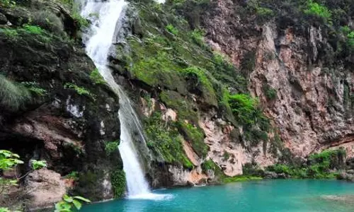 രൗദ്രഭാവത്തില്‍ സൂര്യന്‍; മഴയുടെ കുളിരണിയാന്‍ പ്രവാസികള്‍ സലാലയിലേക്ക്