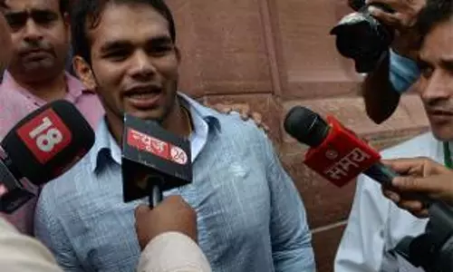 മോദിയുമായി നര്സിങ് യാദവ് കൂടിക്കാഴ്ച നടത്തി മോദിയുമായി നര്സിങ് യാദവ് കൂടിക്കാഴ്ച നടത്തി