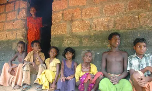 ശൌച്യാലയവും കുടിവെള്ളവും ഇപ്പോഴും അന്യമായ കൂവണക്കുന്ന് ആദിവാസി കോളനി