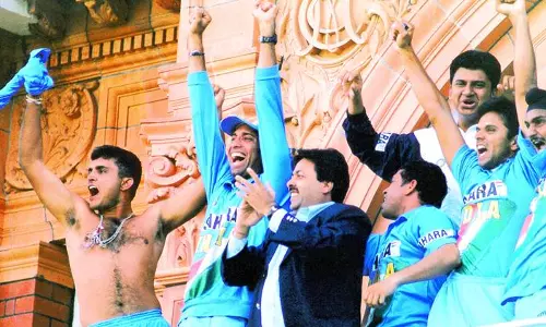 ഗാംഗുലിയുടെ ജീവിതം സിനിമയാകുന്നു