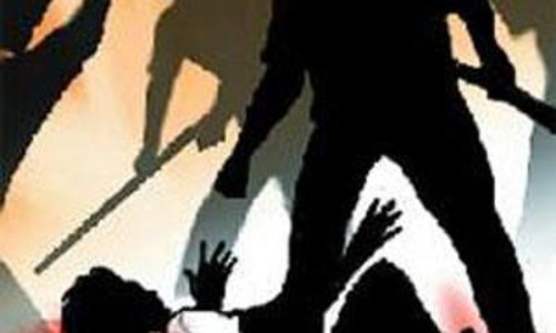 തൊഴിലാളികളെ പൊലീസ് മര്‍ദിച്ചു കൊലപ്പെടുത്തിയതായി ആരോപണം