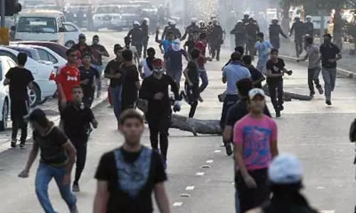 എണ്ണ വിലയിടിവ് ; ആശങ്കയില് ബഹ്റൈനിലെ പ്രവാസി സമൂഹം എണ്ണ വിലയിടിവ് ; ആശങ്കയില് ബഹ്റൈനിലെ പ്രവാസി സമൂഹം