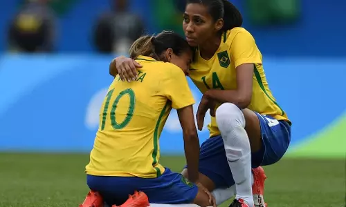 റിയോ ഫുട്ബോള്‍: ബ്രസീലിന്റെ പെണ്‍പുലികള്‍ വീണു; സ്വീഡന്‍ ഫൈനലില്‍