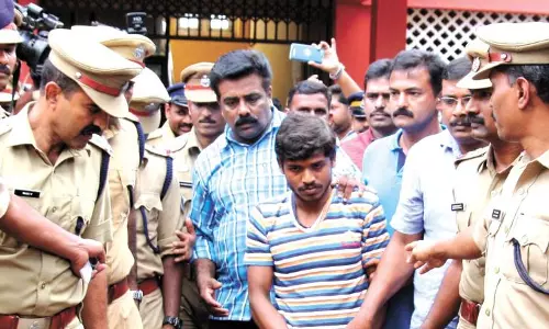 അമീര് ഉല് ഇസ്ലാമിന്റെ ജാമ്യാപേക്ഷ ഇന്ന് പരിഗണിക്കും അമീര് ഉല് ഇസ്ലാമിന്റെ ജാമ്യാപേക്ഷ ഇന്ന് പരിഗണിക്കും