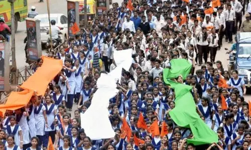 ആംനസ്റ്റിക്കെതിരായ രാജ്യദ്രോഹക്കേസില് പ്രതിഷേധം ശക്തമാകുന്നു ആംനസ്റ്റിക്കെതിരായ രാജ്യദ്രോഹക്കേസില് പ്രതിഷേധം ശക്തമാകുന്നു