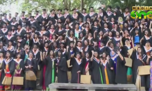 ആലപ്പുഴ മെഡിക്കല്‍ കോളേജിലെ നൂറാമത് എംബിബിഎസ് ബാച്ച് പുറത്തിറങ്ങി