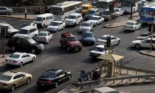 കുവൈത്തില്‍ ഗതാഗത നിയമലംഘനങ്ങള്‍ വര്‍ധിക്കുന്നു