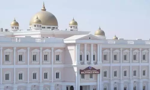 ഖത്തറിലെ ഇന്ത്യന് സ്കൂളുകളില് നടപ്പിലാക്കുന്ന ഫീസ് വര്ധന രക്ഷിതാക്കള്ക്ക് തിരിച്ചടിയാകും ഖത്തറിലെ ഇന്ത്യന് സ്കൂളുകളില് നടപ്പിലാക്കുന്ന ഫീസ് വര്ധന രക്ഷിതാക്കള്ക്ക് തിരിച്ചടിയാകും