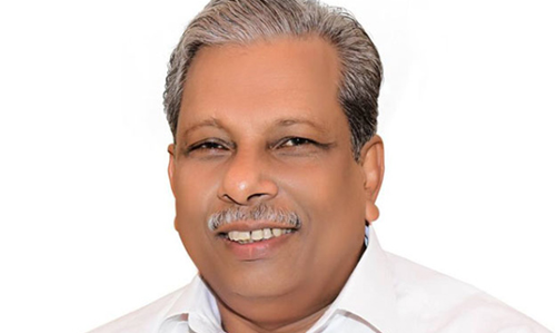 ടൂറിസം കേന്ദ്രങ്ങളില്‍ മദ്യം ലഭ്യമാക്കണമെന്ന് ആവര്‍ത്തിച്ച് എസി മൊയ്തീന്‍