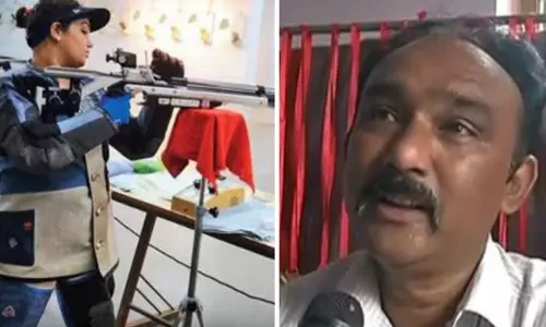 ഷൂട്ടറായ മകള്‍ക്ക് അഞ്ച് ലക്ഷത്തിന്റെ റൈഫിള്‍ സമ്മാനമായി നല്‍കിയ ഓട്ടോ ഡ്രൈവര്‍