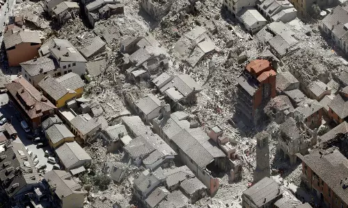 ഇറ്റലി ഭൂകമ്പം; മരണം 281 ആയി