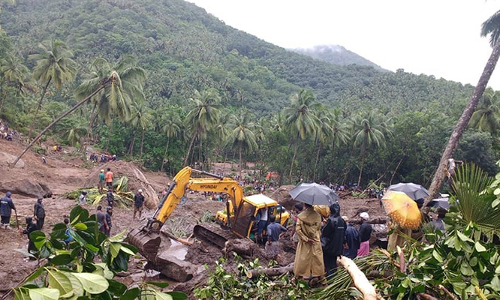 കരിഞ്ചോമലയിൽ വീണ്ടും ഉരുൾപൊട്ടലിന് സാധ്യത; മുന്നറിയിപ്പുമായി സി.ഡബ്ല്യു.ആര്‍.ഡി.എം