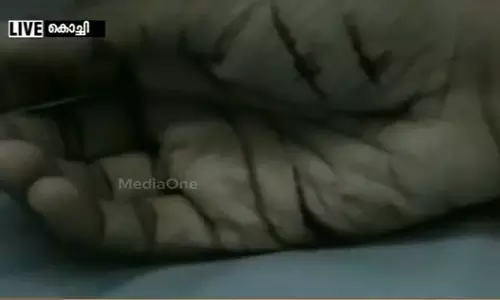 പെരുമ്പാവൂരില്‍ പെണ്‍കുട്ടിയെ ആക്രമിച്ചവരുടെ മൊബൈല്‍ കണ്ടെടുത്തു