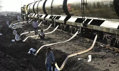 ലാത്തൂരിലെത്തിച്ച 6.2 കോടി ലിറ്റര്‍ വെള്ളത്തിന് 4 കോടിയുടെ റെയില്‍വെ ബില്ല്