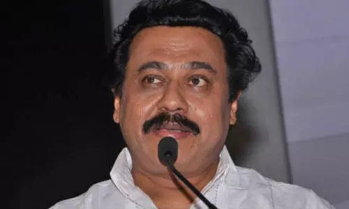 വിനയനെ വേദിയില്‍ കണ്ട സിബി മലയില്‍ ബൊക്കെ വലിച്ചെറിഞ്ഞ് പുറത്തേക്കോടി