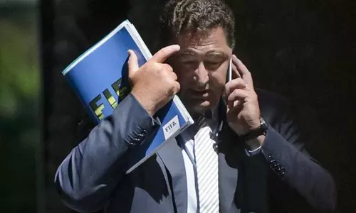 ഫിഫ ഭരണ പരിഷ്കാരങ്ങളില് പ്രതിഷേധിച്ച് ഓഡിറ്റിങ് തലവന് ഡൊമിനിക്കോ സ്കാല രാജിവെച്ചു ഫിഫ ഭരണ പരിഷ്കാരങ്ങളില് പ്രതിഷേധിച്ച് ഓഡിറ്റിങ് തലവന് ഡൊമിനിക്കോ സ്കാല രാജിവെച്ചു