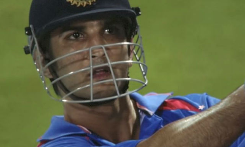 റിലീസിന് മുമ്പ് 60 കോടി വാരി ധോണിയുടെ കഥ