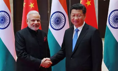 മോദി ചൈനീസ് പ്രധാനമന്ത്രിയുമായി കൂടിക്കാഴ്ച നടത്തി