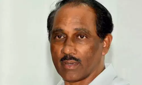 അനധികൃത സ്വത്ത് സമ്പാദന കേസില്‍ മുന്‍ മന്ത്രി കെ ബാബുവിന്റെ വീട്ടില്‍ വിജിലന്‍സ് റെയ്ഡ് നടത്തി
