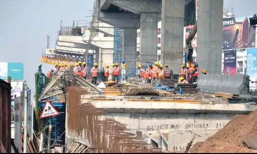 ഇടപ്പള്ളി മേല്‍പ്പാലം ഇന്ന് യാത്രക്കാര്‍ക്കായി തുറന്നു കൊടുക്കും