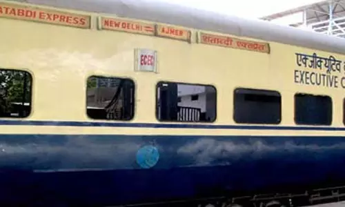 റെയില്‍വേയിലും തിരക്കിനനുസരിച്ച് ടിക്കറ്റ് നിരക്ക് ഈടാക്കാന്‍ തീരുമാനം