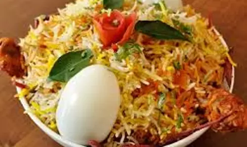 ബലി പെരുന്നാളിന് 17 തരം ബിരിയാണിയൊരുക്കി ദുബൈയിലെ ഒരു റെസ്റ്റോറന്റ്