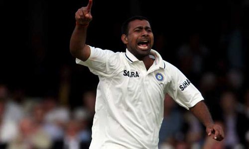 ഇനി പ്രവീണ്‍ കുമാറിന്റെ കളി രാഷ്ട്രീയത്തില്‍