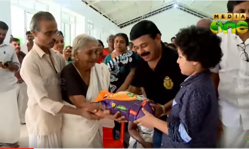 പതിവ് തെറ്റിക്കാതെ ഇത്തവണയും റബീഹുള്ളയുടെ ഓണം,പെരുന്നാള്‍ കിറ്റുകള്‍