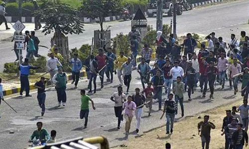 പിന്നാക്ക വിഭാഗ സംവരണത്തിന്റെ ക്രീമിലയര്‍ പരിധി എട്ട് ലക്ഷമാക്കും