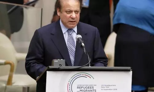 കശ്മീര്‍ പ്രശ്നം പരിഹരിക്കാന്‍ ഇടപെടണം: അമേരിക്കയോട് പാക് പ്രധാനമന്ത്രി