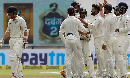 കാണ്‍പൂര്‍ ടെസ്റ്റില്‍ ഇന്ത്യക്ക് ജയം