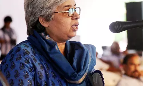 ഇന്ത്യയെ ഗുജറാത്താക്കാന്‍ ശ്രമം ശബ്‍നം ഹാഷ്‍മി